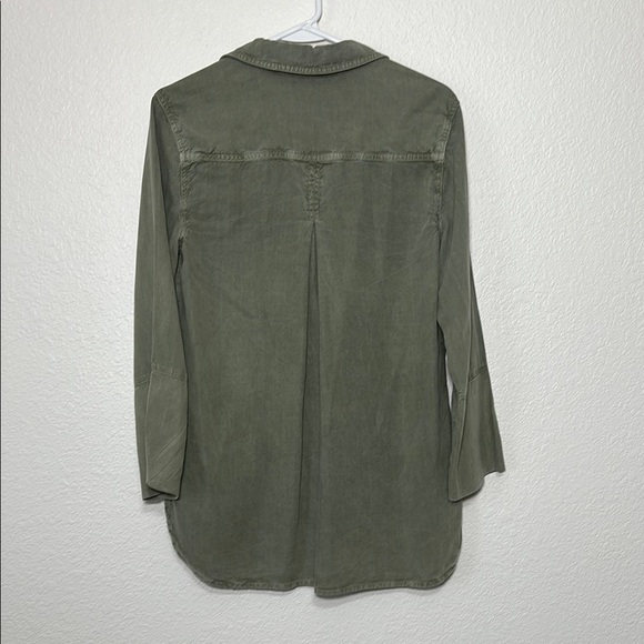Anthropologie Olive Green Button-Up Shirt - Picture 2 of 6